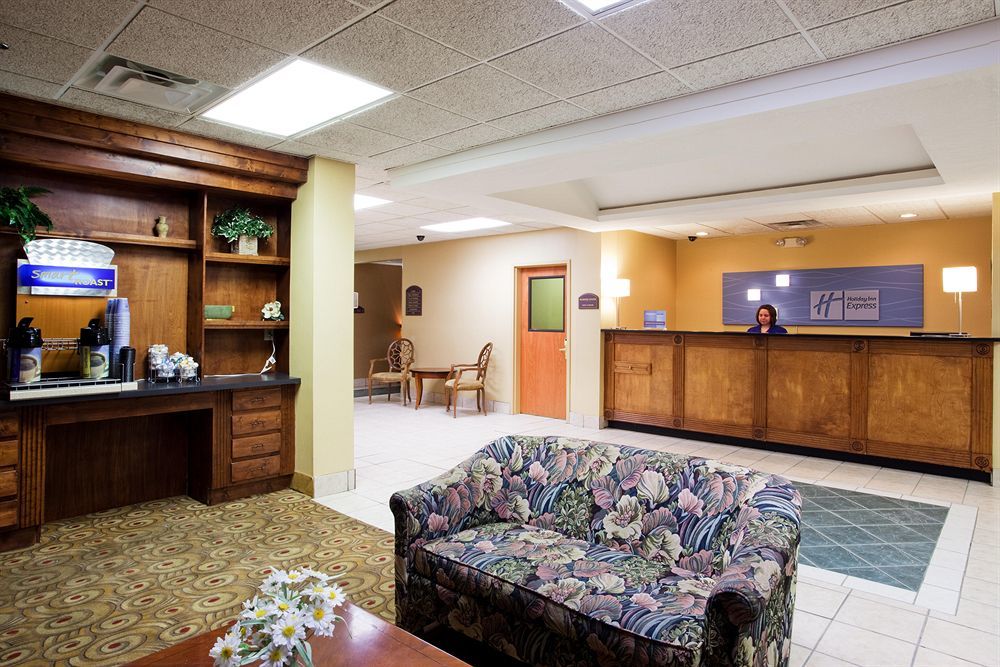 Days-Inn By Wyndham Cedartown Interior foto